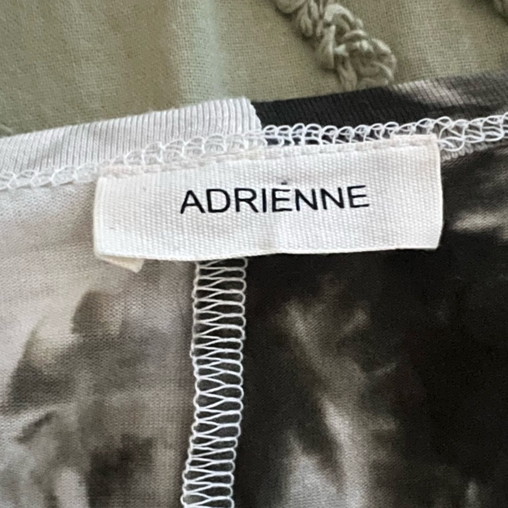 Adrienne Shawl - Picture 3 of 3